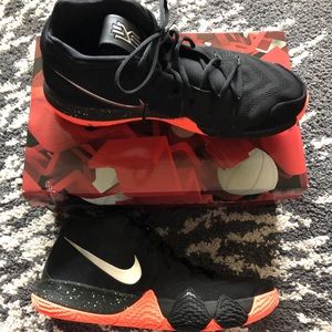 Men’s Kyrie 4
